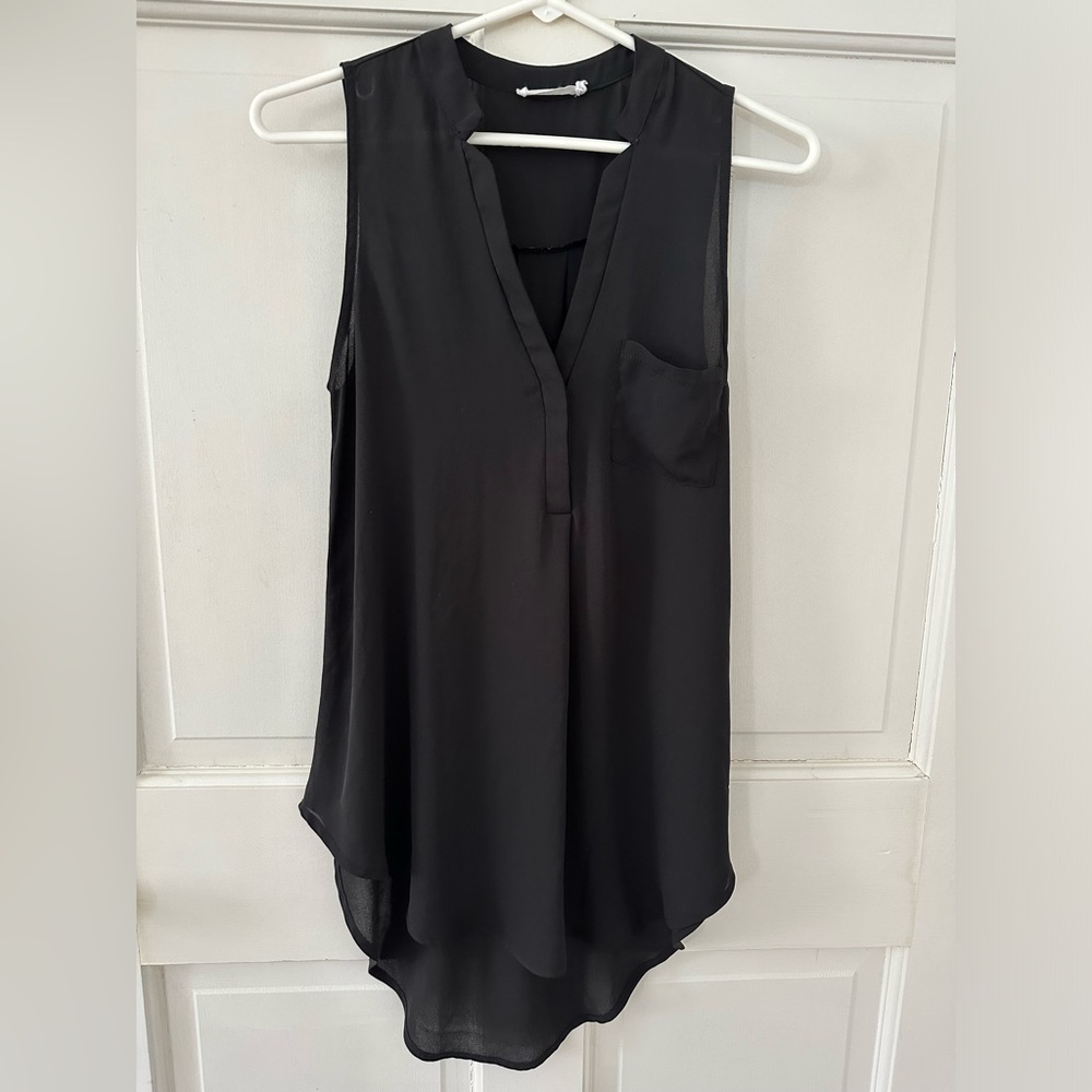 Women’s Lush Black Sleeveless Blouse